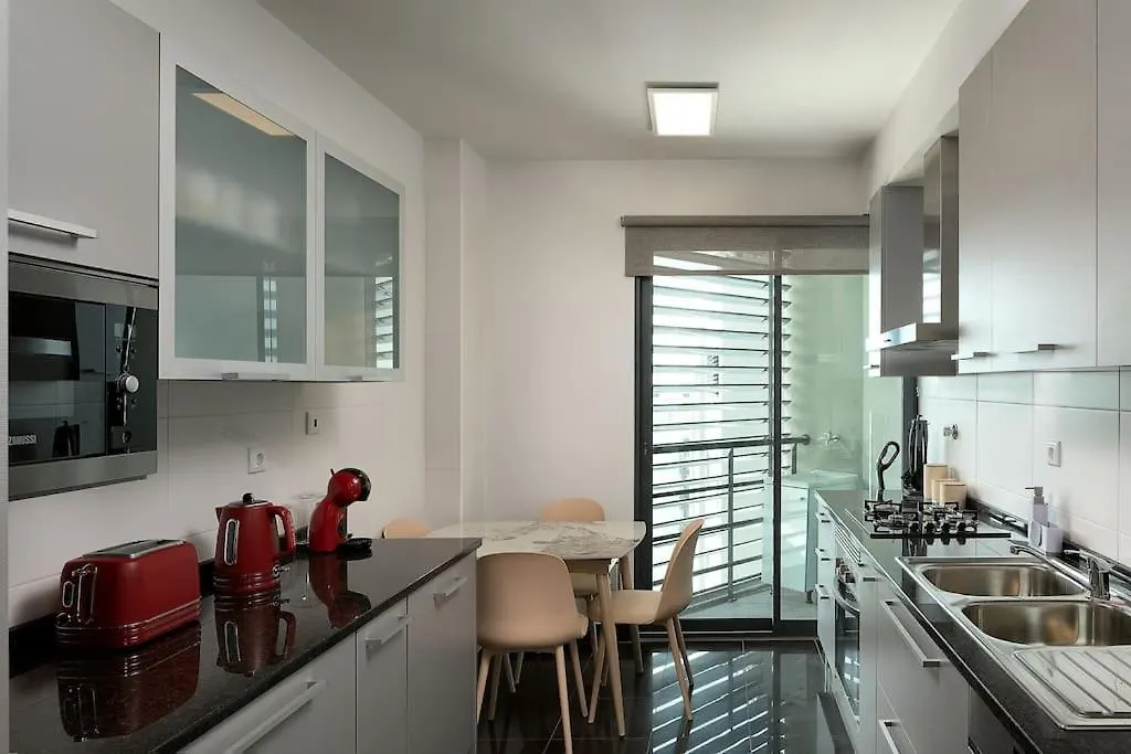 Fantastico Apartamento Na Zona Nobre - Bella Vita Funchal  Funchal (Madeira)